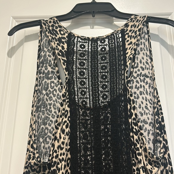 Olivia Moon leopard print sleeveless blouse - Picture 6 of 7